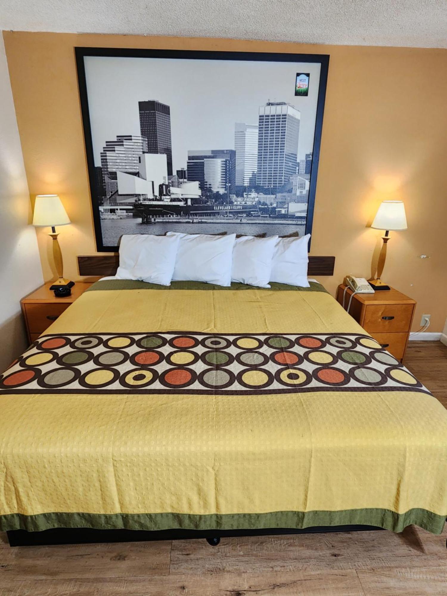 Westspring Inn - Westlake Cleveland מראה חיצוני תמונה